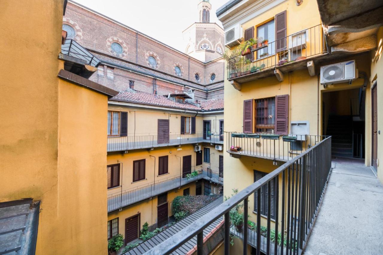 Easylife - Splendido Appartamento Con Vista Sul Naviglio Grande มิลาน ภายนอก รูปภาพ